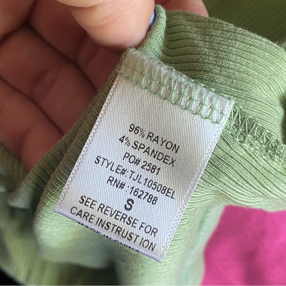 JLUXLABEL High Neck Crop Ribbed Tank Top - Picture 5 of 6